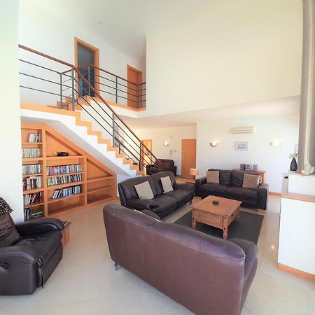 Villa Paula With Private Pool Close To The Beach And Strip Albufeira Ngoại thất bức ảnh